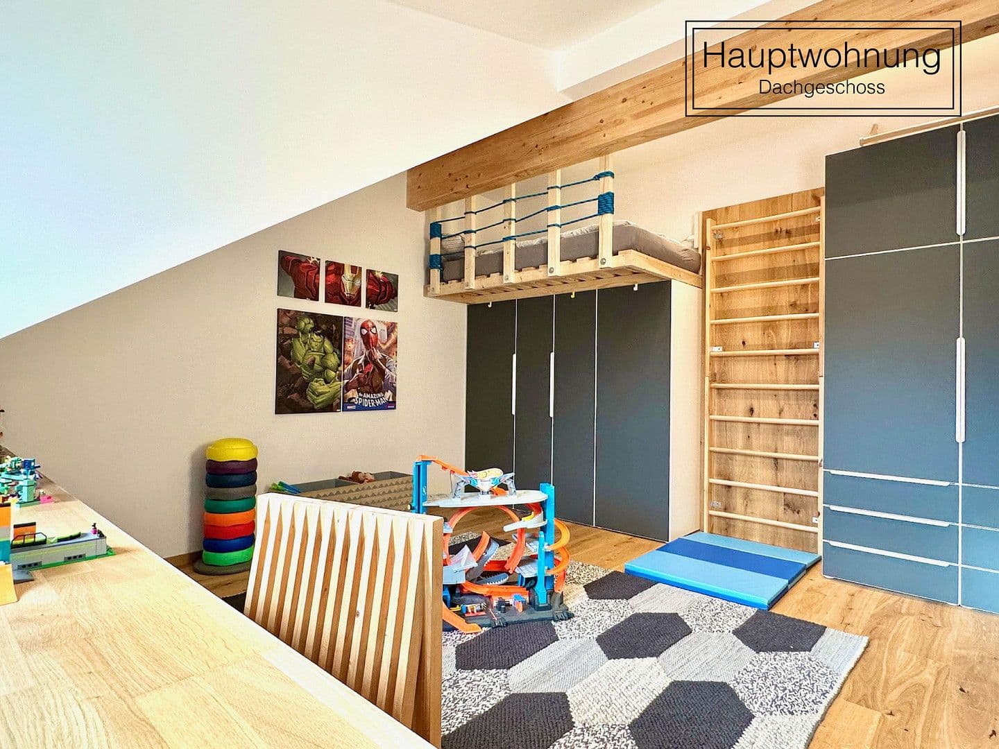 Prodej domu 384 m², pozemek 970 m², Mannebach, Porýní-Falc Prodej domu 384 m², pozemek 970 m², Mannebach, Porýní-Falc