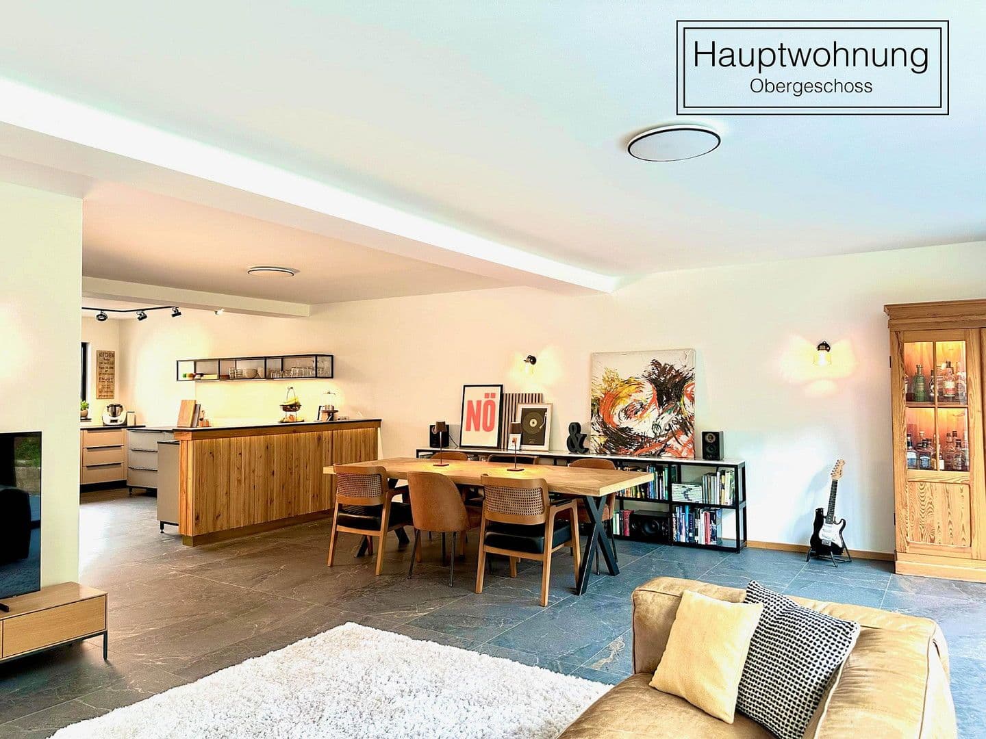 Prodej domu 384 m², pozemek 970 m², Mannebach, Porýní-Falc Prodej domu 384 m², pozemek 970 m², Mannebach, Porýní-Falc