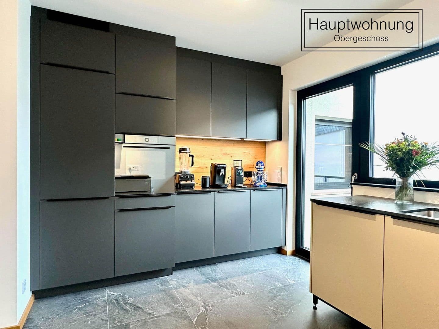 Prodej domu 384 m², pozemek 970 m², Mannebach, Porýní-Falc Prodej domu 384 m², pozemek 970 m², Mannebach, Porýní-Falc