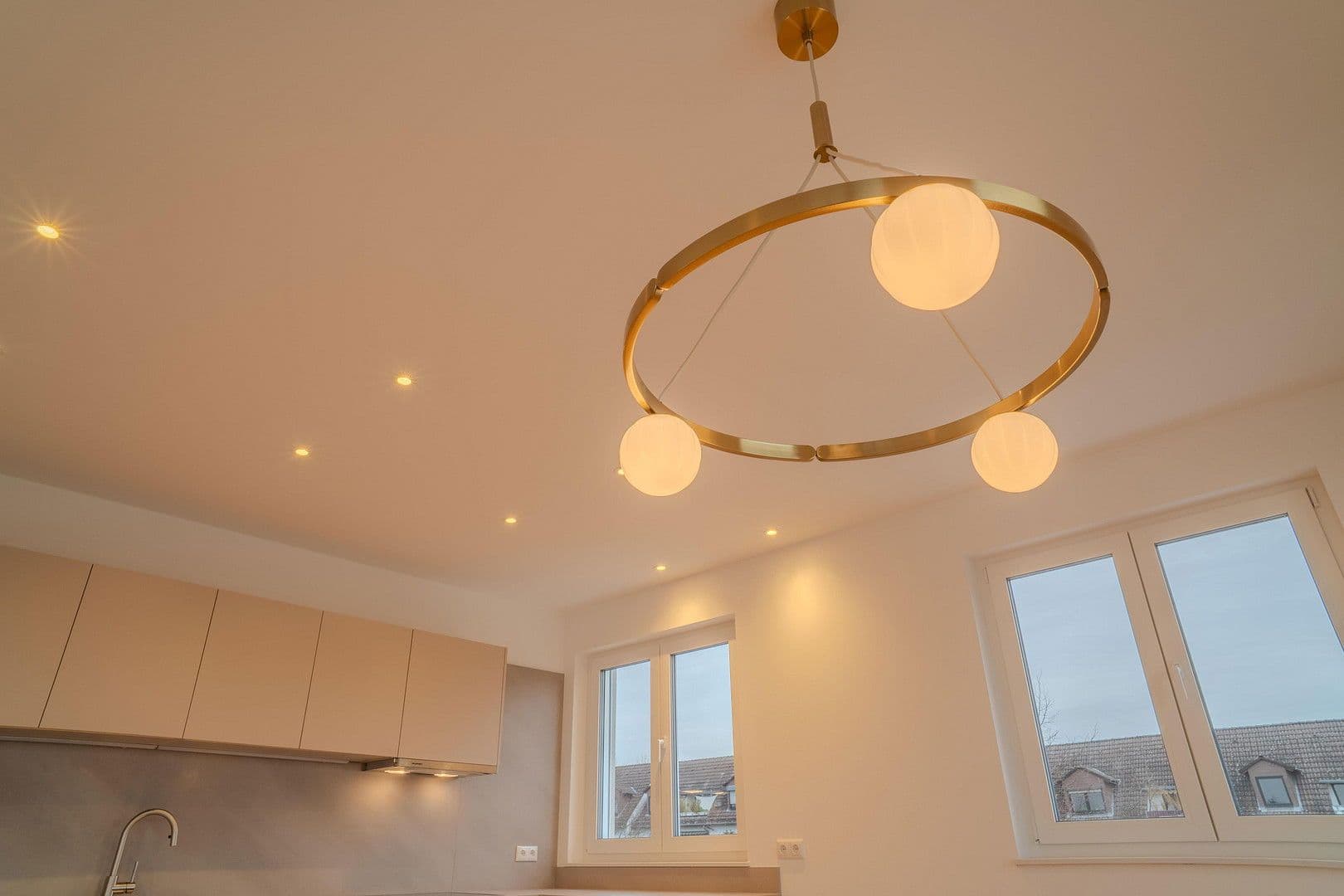 Pronájem bytu 3+1 100 m², An den Postwiesen 1, Frankfurt am Main, Hessen Pronájem bytu 3+1 100 m², An den Postwiesen 1, Frankfurt am Main, Hessen