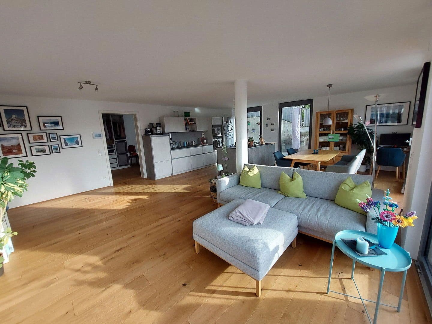 Prodej bytu 3+1 123 m², Waldenbuch, Bádensko-Württembersko Prodej bytu 3+1 123 m², Waldenbuch, Bádensko-Württembersko