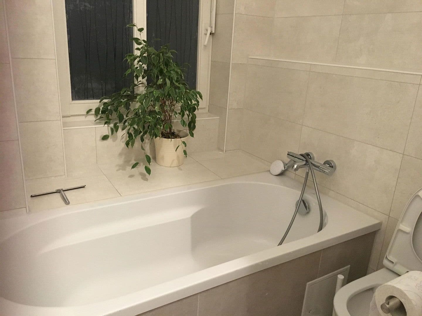 Pronájem bytu 2+1 85 m², Wollankstrasse 3, Berlin, Berlín Pronájem bytu 2+1 85 m², Wollankstrasse 3, Berlin, Berlín