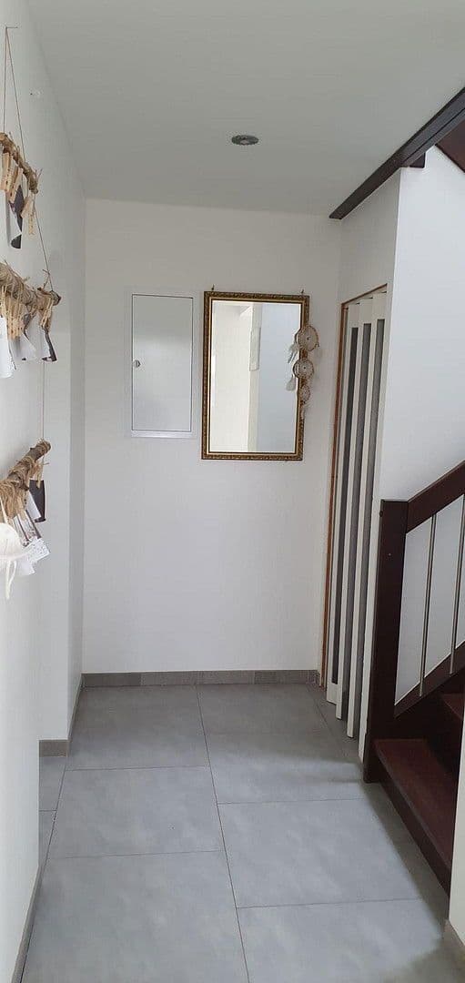 Prodej domu 185 m², pozemek 508 m², Talblick 2, Vöhrenbach, Bádensko-Württembersko Prodej domu 185 m², pozemek 508 m², Talblick 2, Vöhrenbach, Bádensko-Württembersko