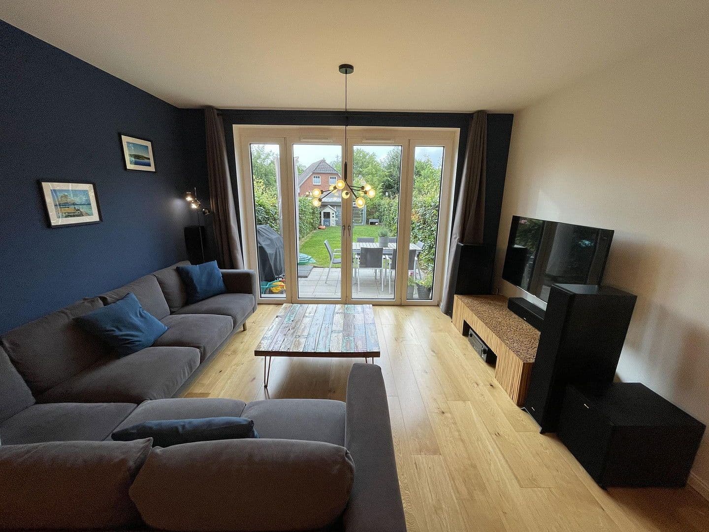 Prodej domu 121 m², pozemek 121 m², Hamburg, Hamburg Prodej domu 121 m², pozemek 121 m², Hamburg, Hamburg