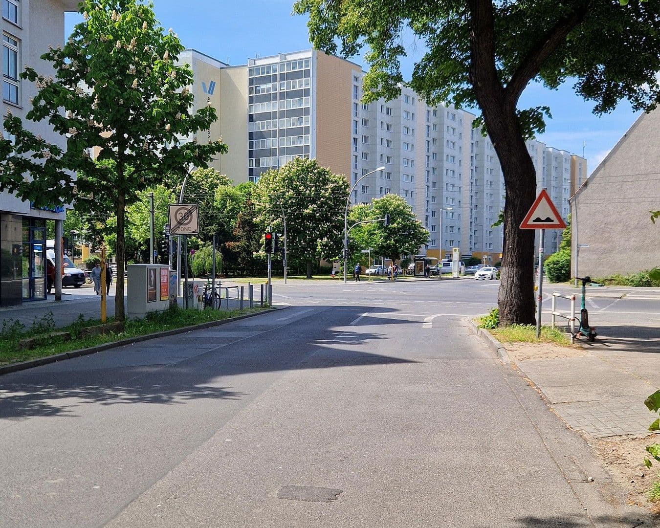 Prodej bytu 3+1 140 m², Alfred-Kowalke-Str.14, Berlin, Berlín Prodej bytu 3+1 140 m², Alfred-Kowalke-Str.14, Berlin, Berlín