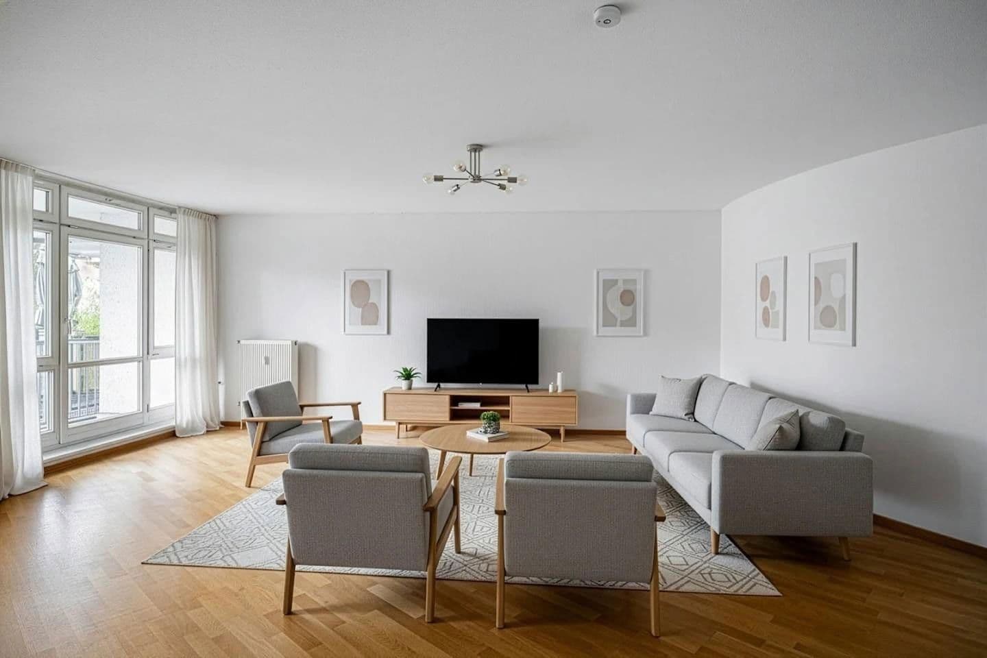 Prodej bytu 3+1 140 m², Alfred-Kowalke-Str.14, Berlin, Berlín Prodej bytu 3+1 140 m², Alfred-Kowalke-Str.14, Berlin, Berlín