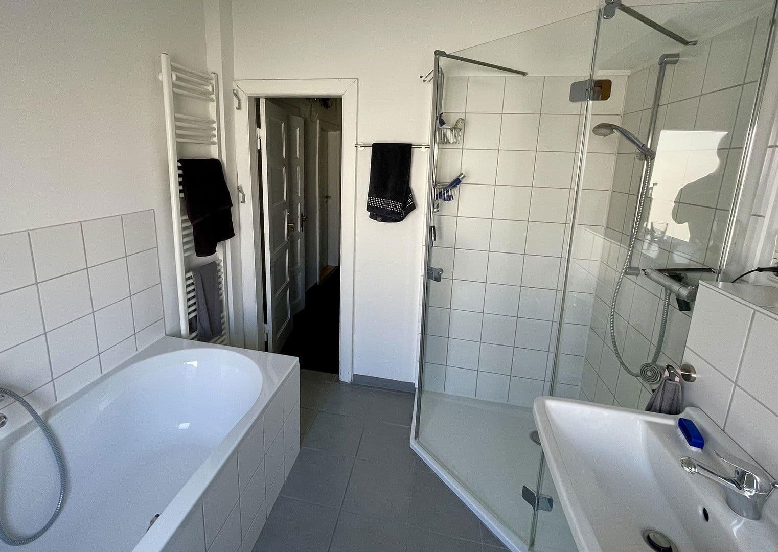 Prodej domu 199 m², pozemek 340 m², Busestr.67, Bremen, Bremen Prodej domu 199 m², pozemek 340 m², Busestr.67, Bremen, Bremen