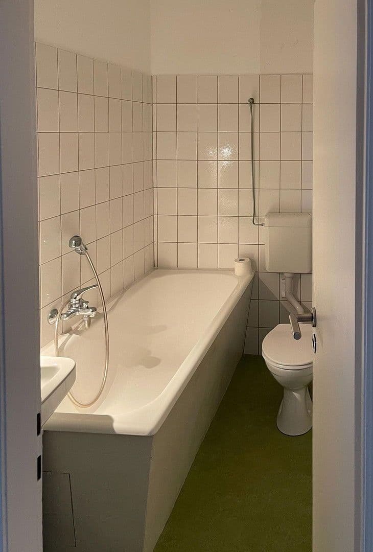 Prodej domu 199 m², pozemek 340 m², Busestr.67, Bremen, Bremen Prodej domu 199 m², pozemek 340 m², Busestr.67, Bremen, Bremen