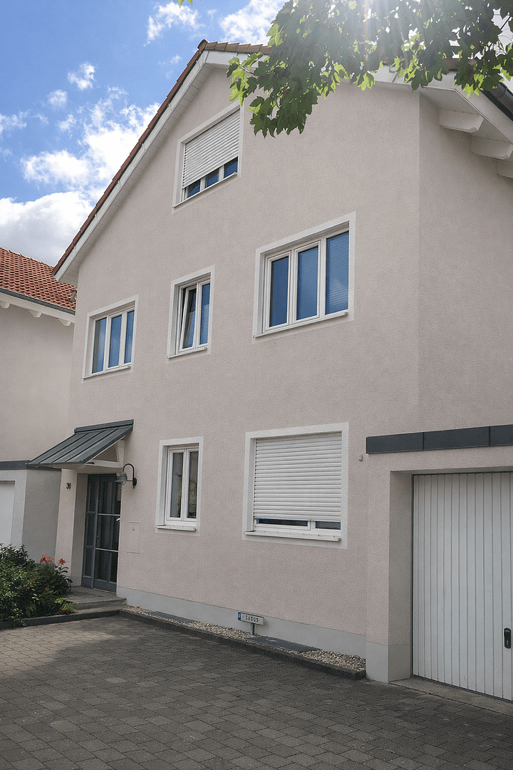 Prodej bytu 4+1 130 m², Vivaldistrasse, Aichach, Bavorsko Prodej bytu 4+1 130 m², Vivaldistrasse, Aichach, Bavorsko