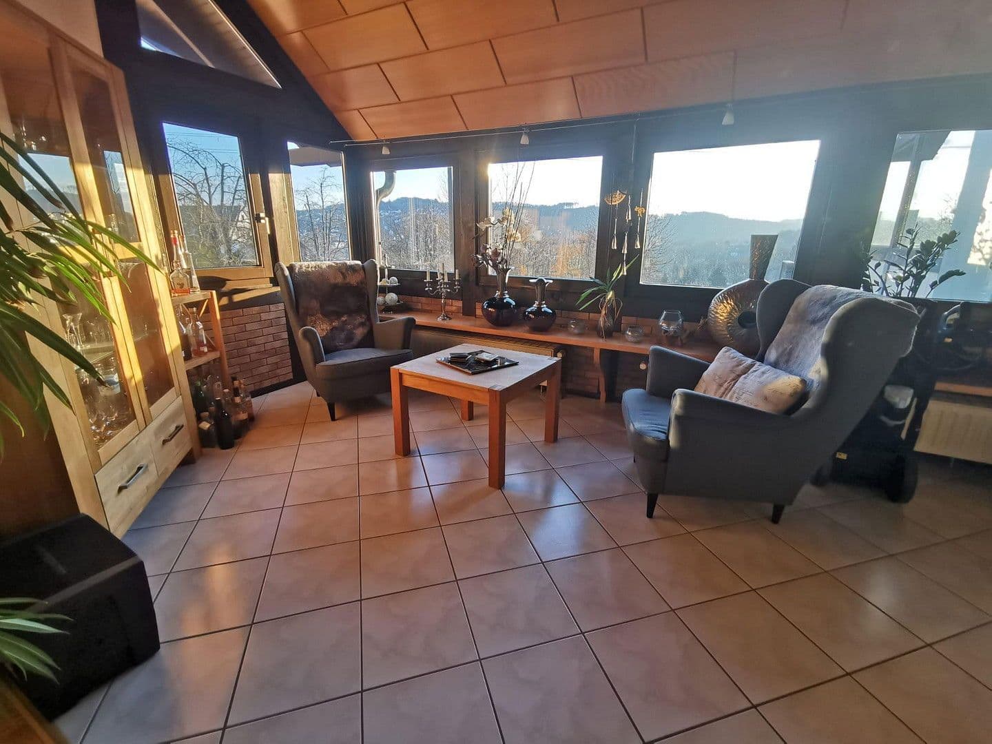 Prodej domu 260 m², pozemek 830 m², Windeck, Severní Porýní-Vestfálsko Prodej domu 260 m², pozemek 830 m², Windeck, Severní Porýní-Vestfálsko