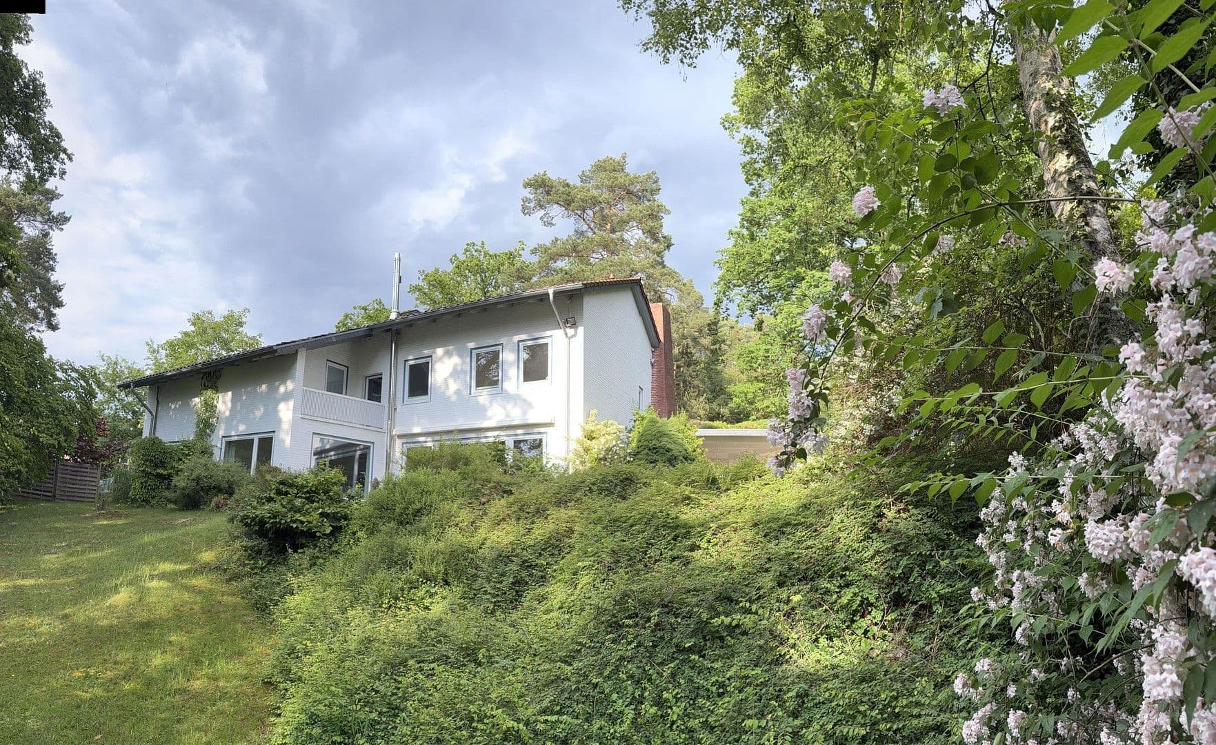 Prodej domu 377 m², pozemek 4.842 m², Deutsch Evern, Dolní Sasko Prodej domu 377 m², pozemek 4.842 m², Deutsch Evern, Dolní Sasko