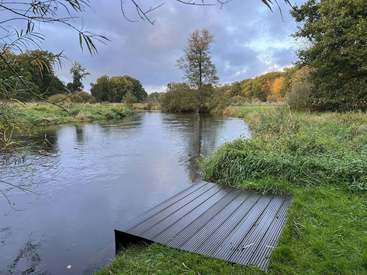 Prodej domu 377 m², pozemek 4.842 m², Deutsch Evern, Dolní Sasko Prodej domu 377 m², pozemek 4.842 m², Deutsch Evern, Dolní Sasko