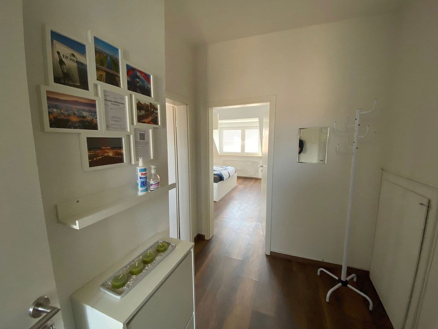 Pronájem bytu 2+1 35 m², Mannheim, Bádensko-Württembersko Pronájem bytu 2+1 35 m², Mannheim, Bádensko-Württembersko