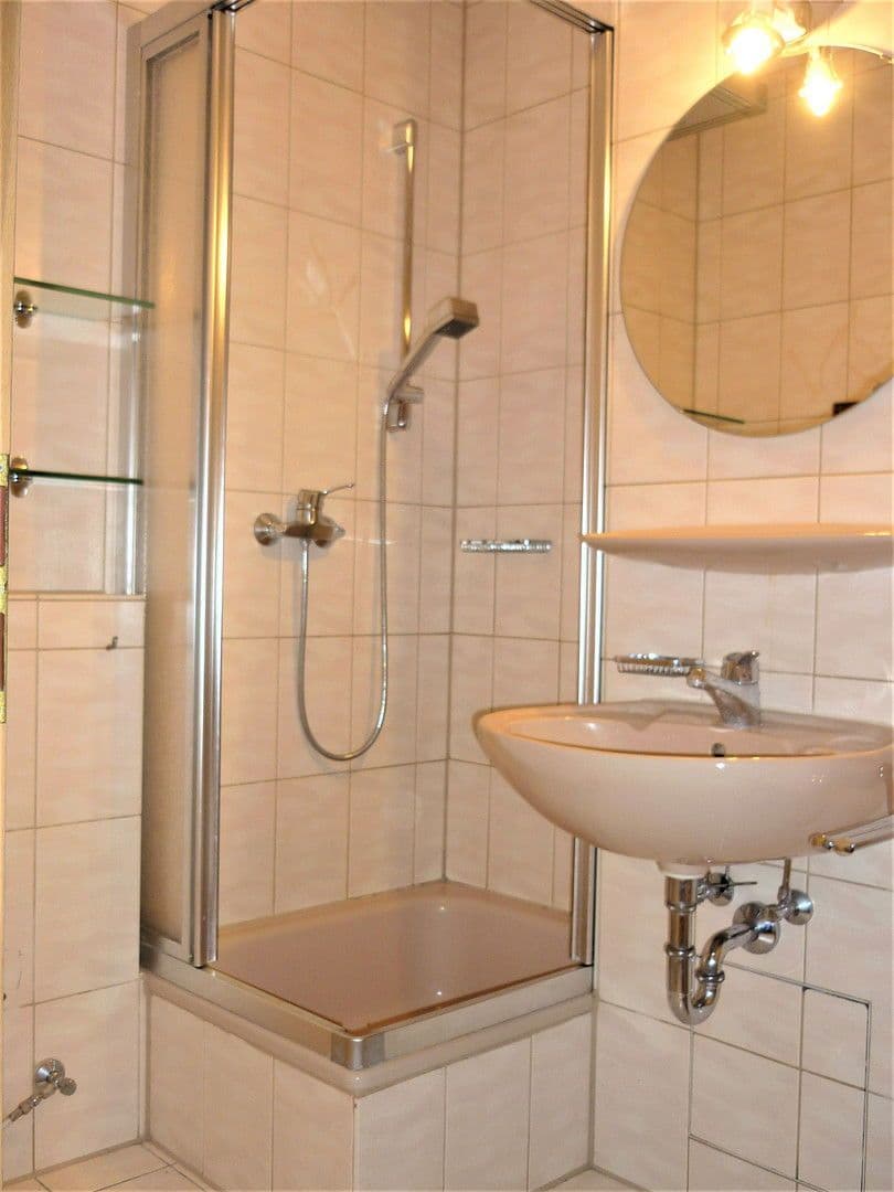 Pronájem bytu 2+1 41 m², Albrecht-Dürer-Platz Nr. 5, Nürnberg, Bavorsko Pronájem bytu 2+1 41 m², Albrecht-Dürer-Platz Nr. 5, Nürnberg, Bavorsko