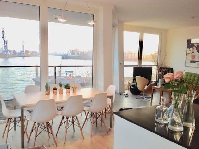 Pronájem bytu 3+1 124 m², Am Kaiserkai 57, Hamburg, Hamburg Pronájem bytu 3+1 124 m², Am Kaiserkai 57, Hamburg, Hamburg