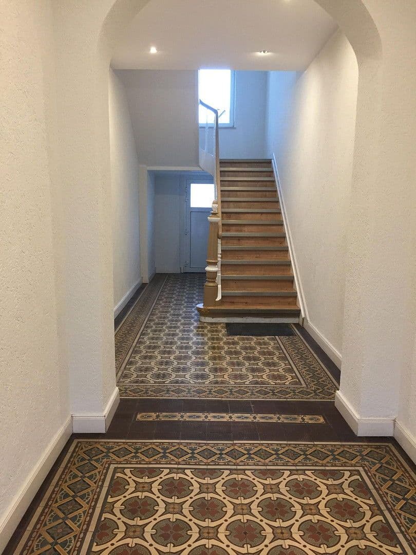 Pronájem bytu 5+1 125 m², Bredenscheider Str. 13, Hattingen, Severní Porýní-Vestfálsko Pronájem bytu 5+1 125 m², Bredenscheider Str. 13, Hattingen, Severní Porýní-Vestfálsko