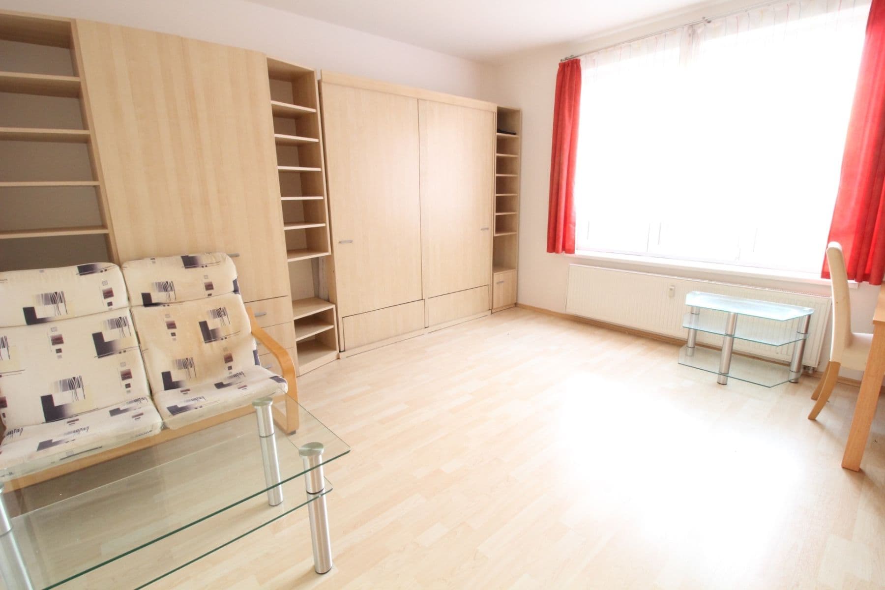 Pronájem bytu 1+kk 34 m², Mattioliho, Praha, Praha Pronájem bytu 1+kk 34 m², Mattioliho, Praha, Praha