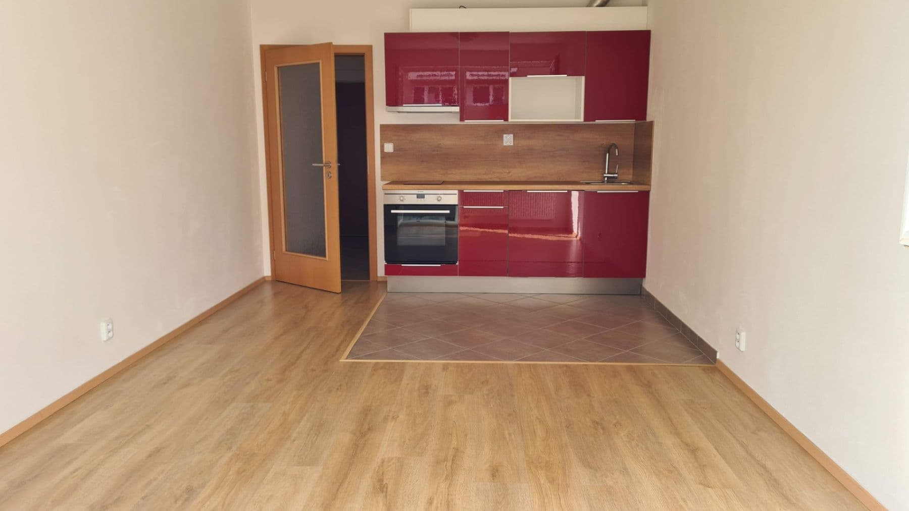 Prodej bytu 1+kk 26 m², Hornoměcholupská, Praha, Praha Prodej bytu 1+kk 26 m², Hornoměcholupská, Praha, Praha