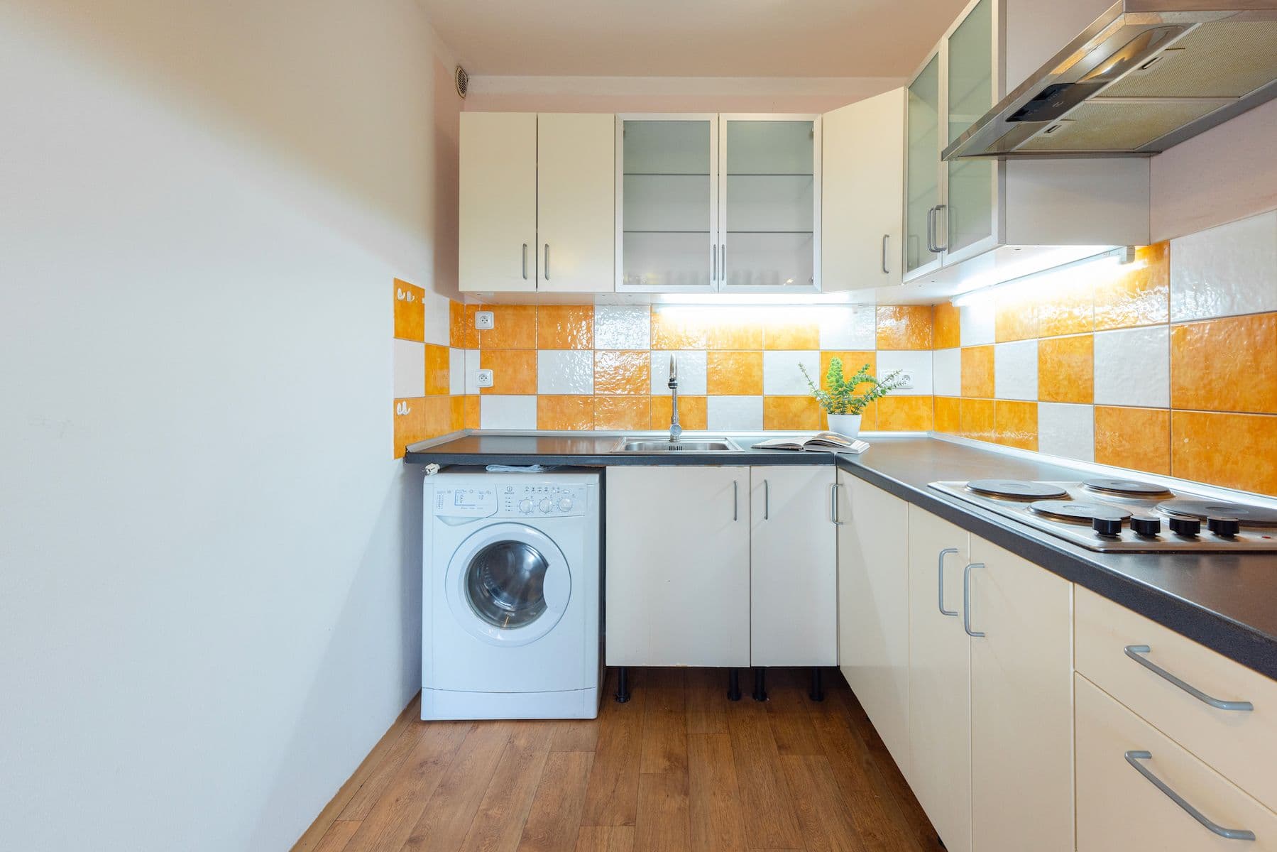 Prodej bytu 2+kk 43 m², Kurčatovova, Praha, Praha Prodej bytu 2+kk 43 m², Kurčatovova, Praha, Praha