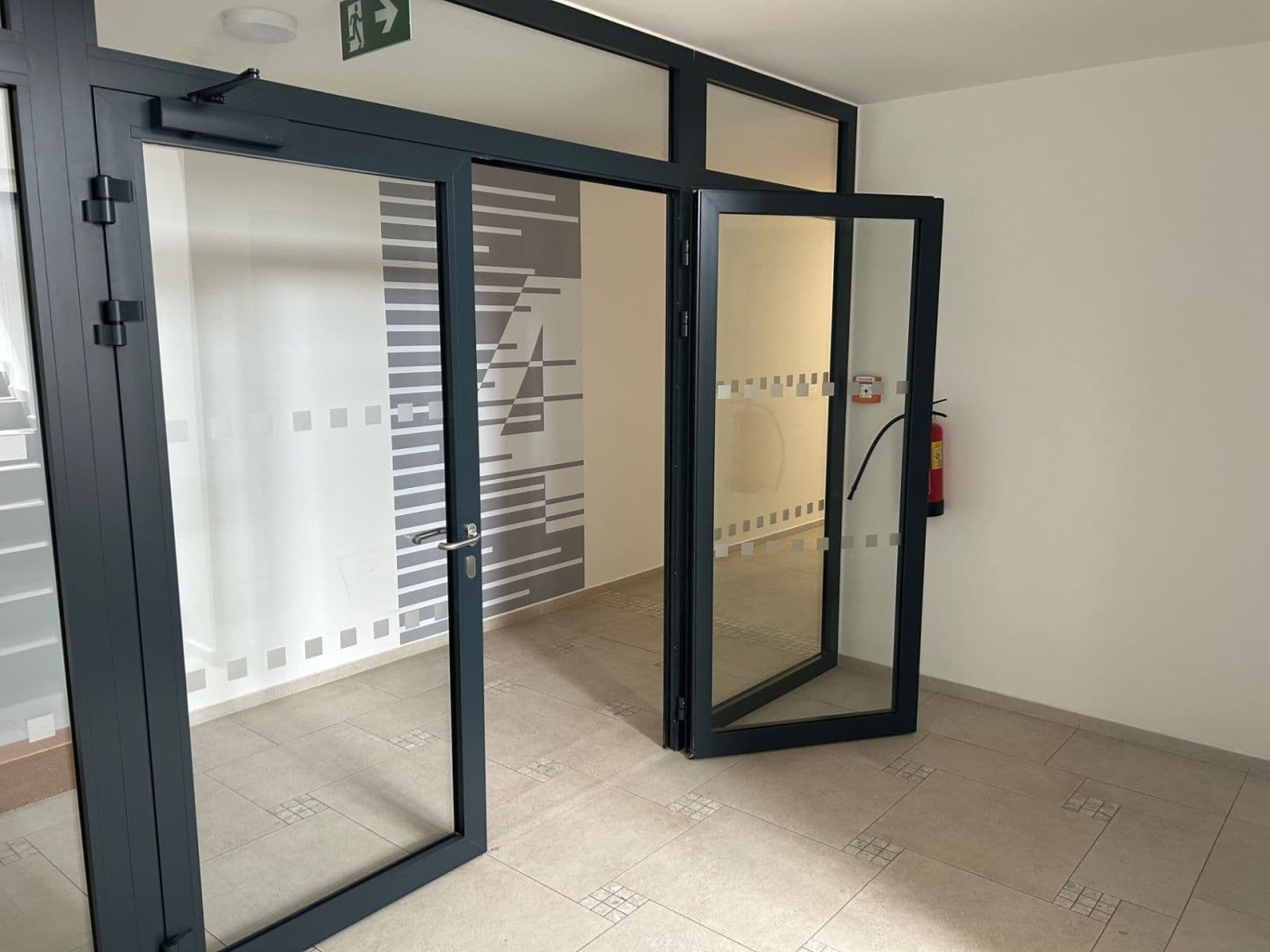 Pronájem bytu 2+kk 56 m², Benediktínská, Kladno, Středočeský kraj Pronájem bytu 2+kk 56 m², Benediktínská, Kladno, Středočeský kraj