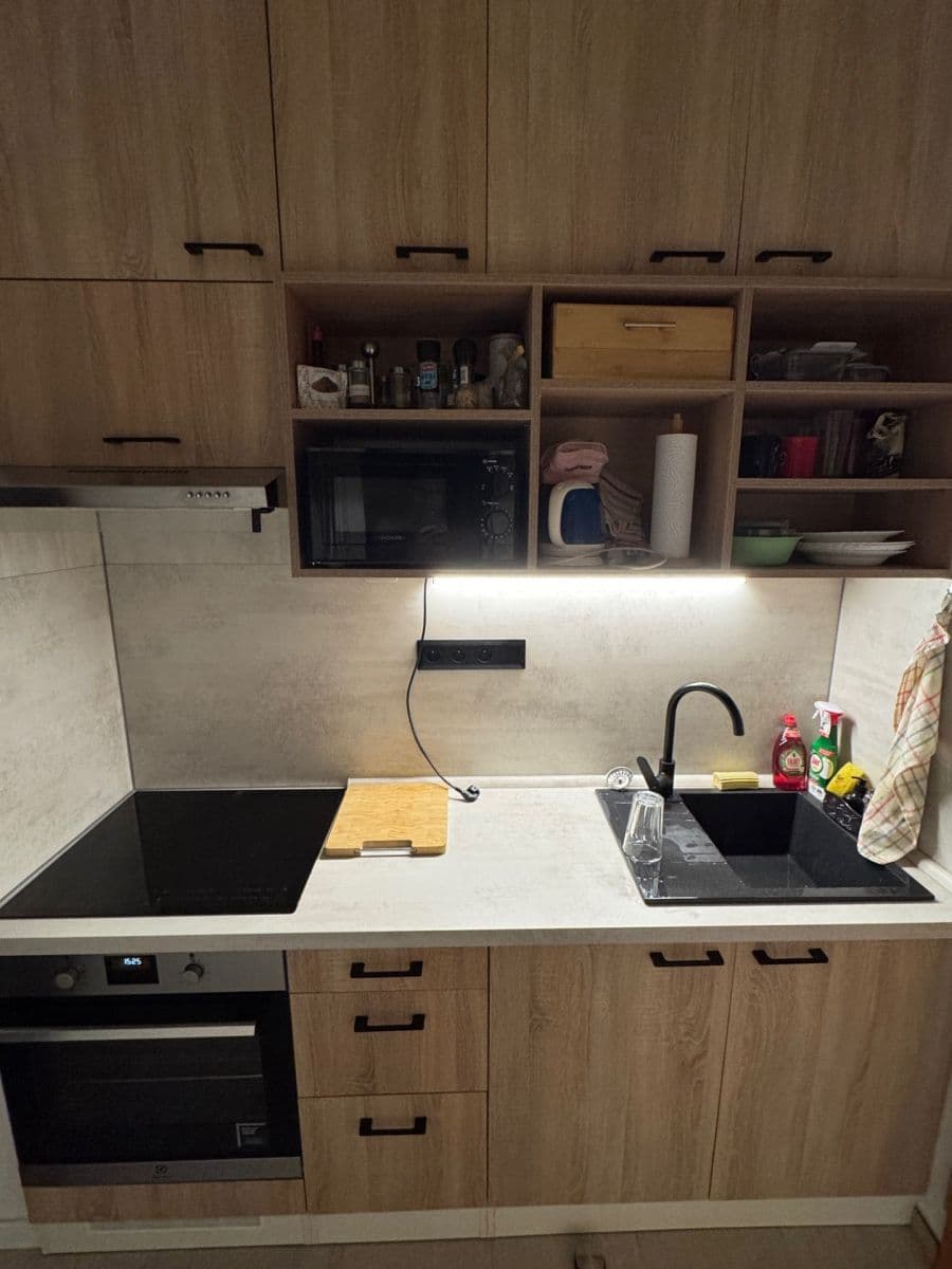 Pronájem bytu Garsoniéra 23 m², Nobelova, Nové Mesto, Bratislavský kraj Pronájem bytu Garsoniéra 23 m², Nobelova, Nové Mesto, Bratislavský kraj