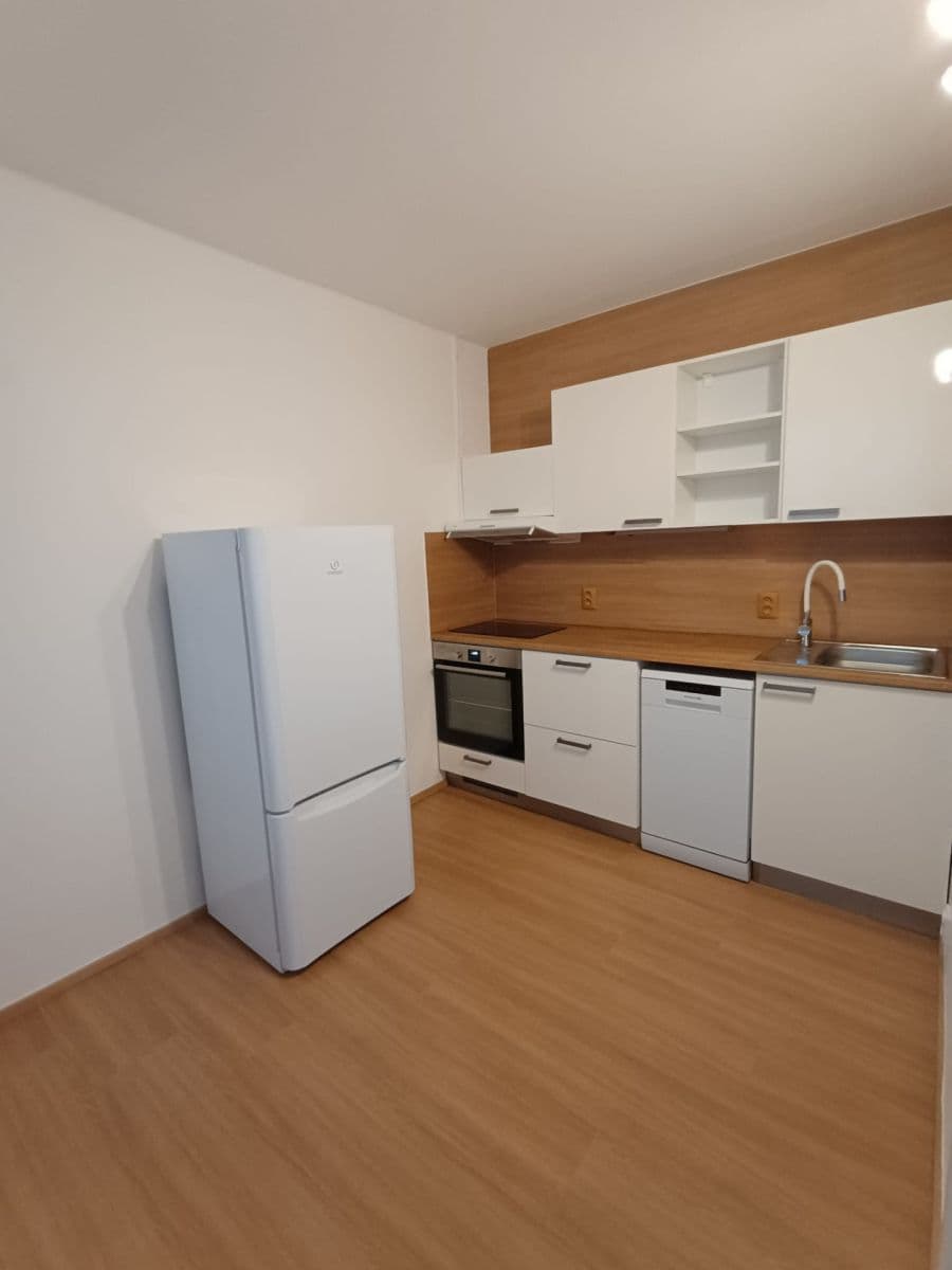 Pronájem bytu 1+1 40 m², Weberova, Praha, Praha Pronájem bytu 1+1 40 m², Weberova, Praha, Praha