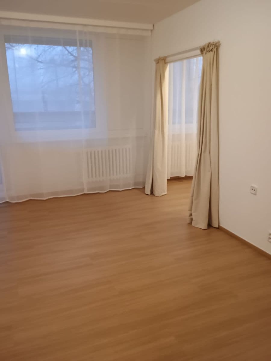 Pronájem bytu 1+1 40 m², Weberova, Praha, Praha Pronájem bytu 1+1 40 m², Weberova, Praha, Praha
