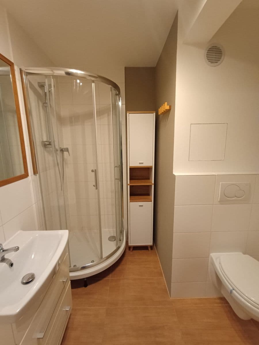 Pronájem bytu 1+1 40 m², Weberova, Praha, Praha Pronájem bytu 1+1 40 m², Weberova, Praha, Praha