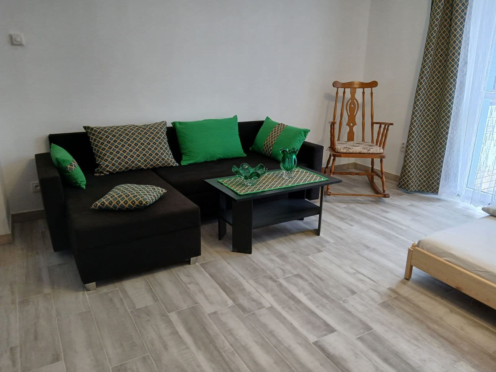 Pronájem bytu 1+kk 60 m², Merboltice, Ústecký kraj Pronájem bytu 1+kk 60 m², Merboltice, Ústecký kraj