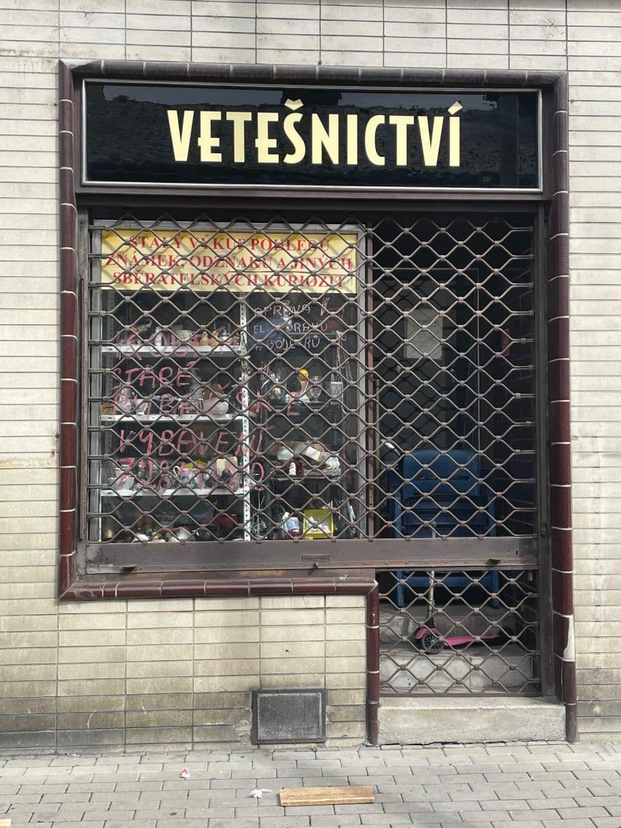 Pronájem nebytového prostoru 18 m², Přístavní, Praha, Praha Pronájem nebytového prostoru 18 m², Přístavní, Praha, Praha