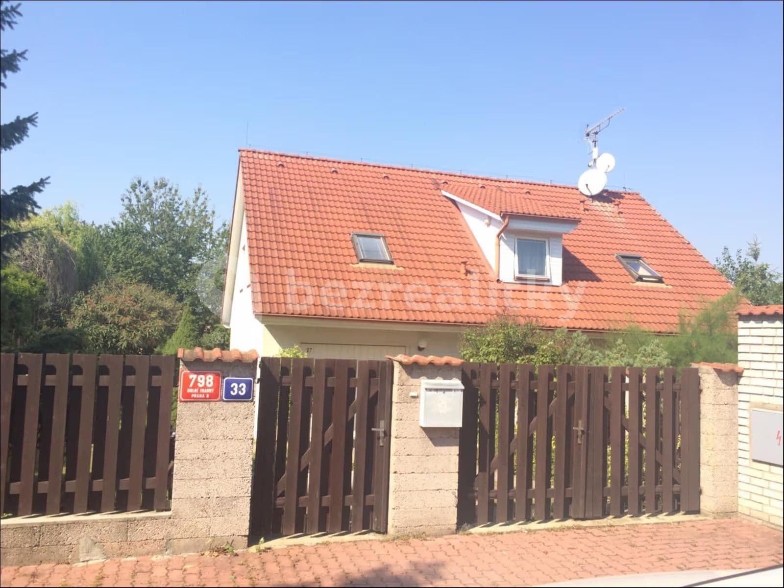 Prodej domu 113 m², pozemek 691 m², Podhořská, Praha, Praha Prodej domu 113 m², pozemek 691 m², Podhořská, Praha, Praha