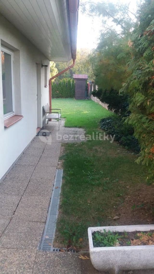 Prodej domu 113 m², pozemek 691 m², Podhořská, Praha, Praha Prodej domu 113 m², pozemek 691 m², Podhořská, Praha, Praha