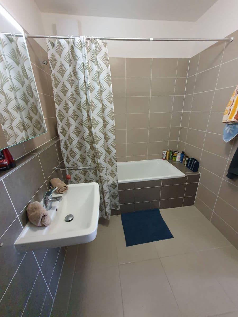 Pronájem bytu 2+kk 61 m², Edvarda Beneše, Olomouc, Olomoucký kraj Pronájem bytu 2+kk 61 m², Edvarda Beneše, Olomouc, Olomoucký kraj