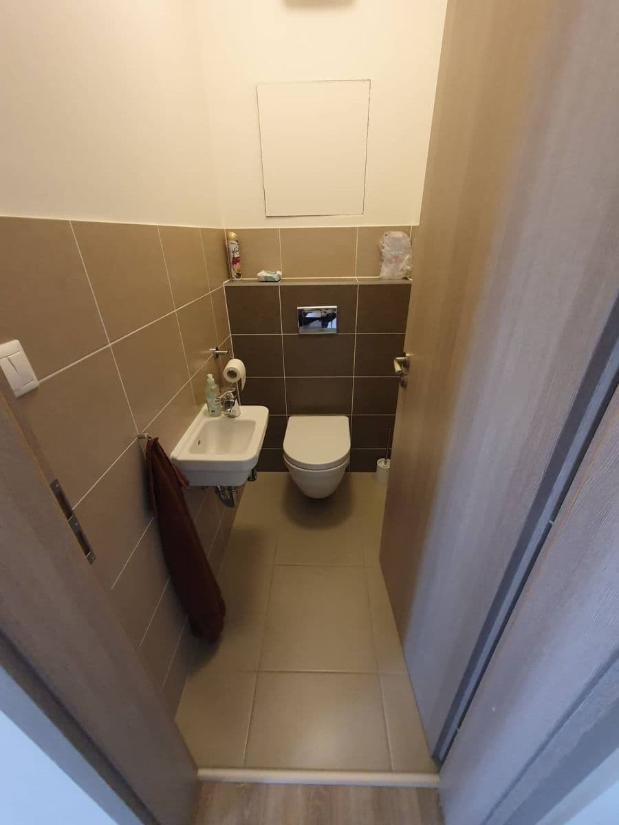 Pronájem bytu 2+kk 61 m², Edvarda Beneše, Olomouc, Olomoucký kraj Pronájem bytu 2+kk 61 m², Edvarda Beneše, Olomouc, Olomoucký kraj