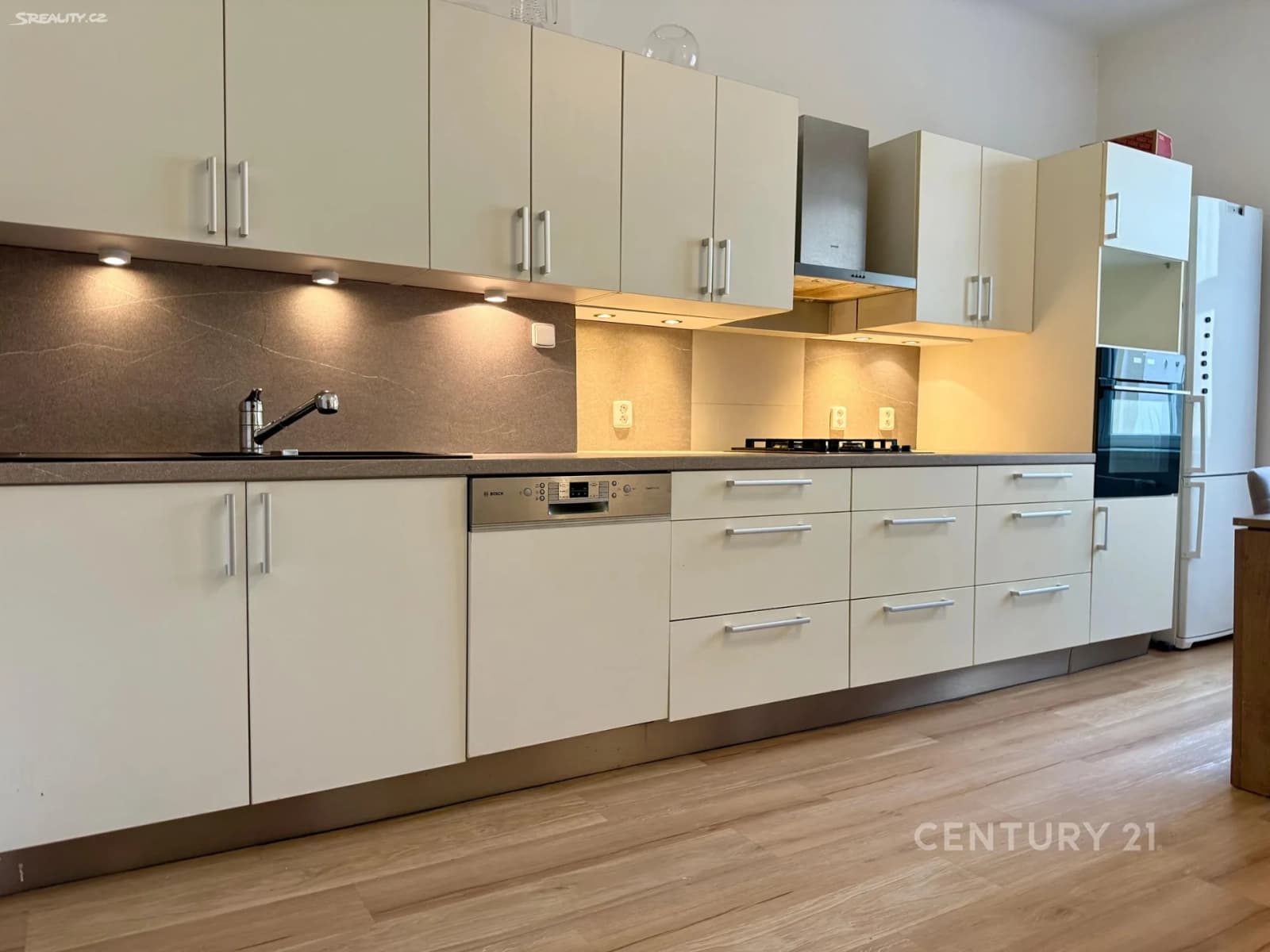 Pronájem bytu 3+kk 89 m², Radhošťská, Praha, Praha Pronájem bytu 3+kk 89 m², Radhošťská, Praha, Praha