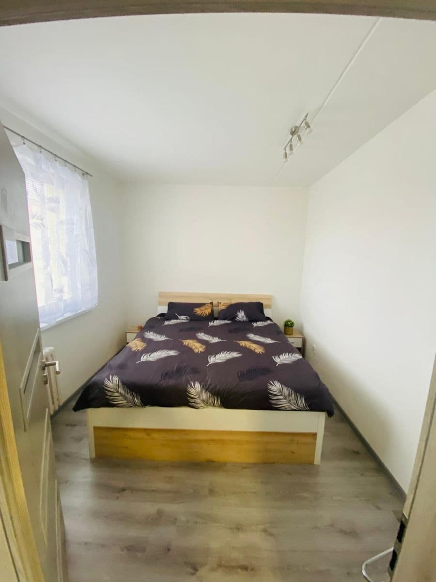 Prodej bytu 3+kk 60 m², Průběžná, Milovice, Středočeský kraj Prodej bytu 3+kk 60 m², Průběžná, Milovice, Středočeský kraj