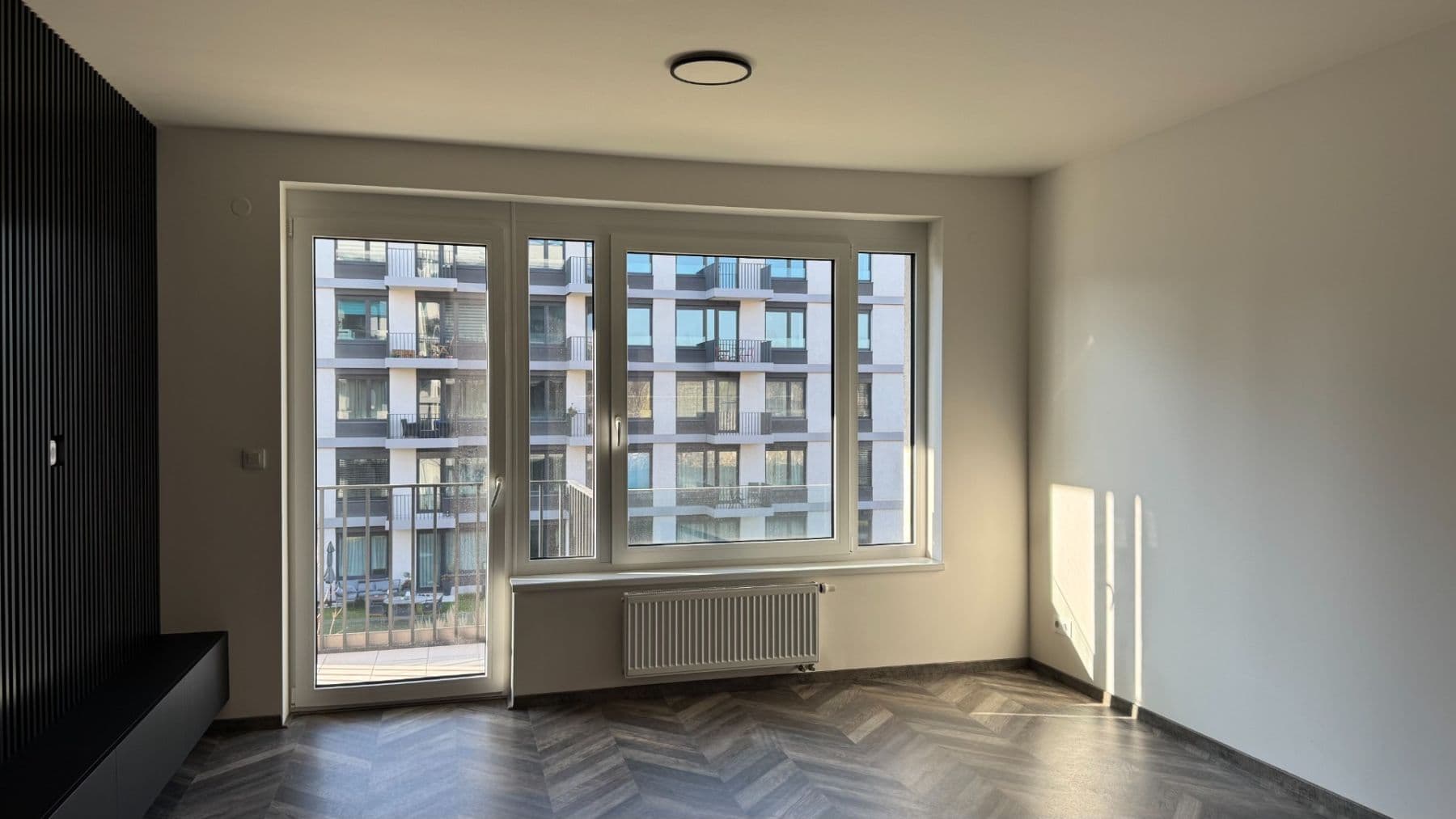 Pronájem bytu 1+kk 36 m², Stejnosměrná, Praha, Praha Pronájem bytu 1+kk 36 m², Stejnosměrná, Praha, Praha