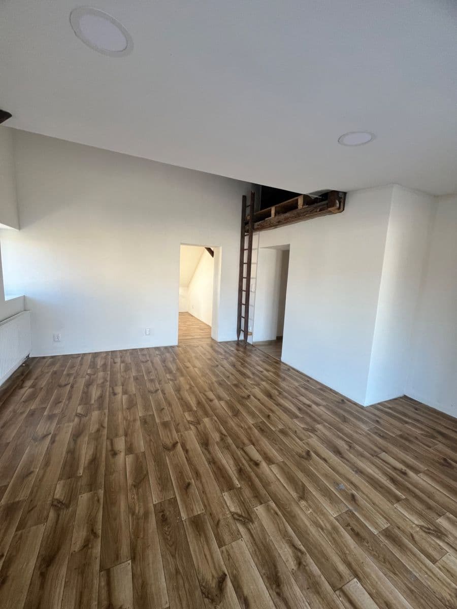 Pronájem bytu 4+kk 125 m², Na Bečvě, Lipník nad Bečvou, Olomoucký kraj Pronájem bytu 4+kk 125 m², Na Bečvě, Lipník nad Bečvou, Olomoucký kraj