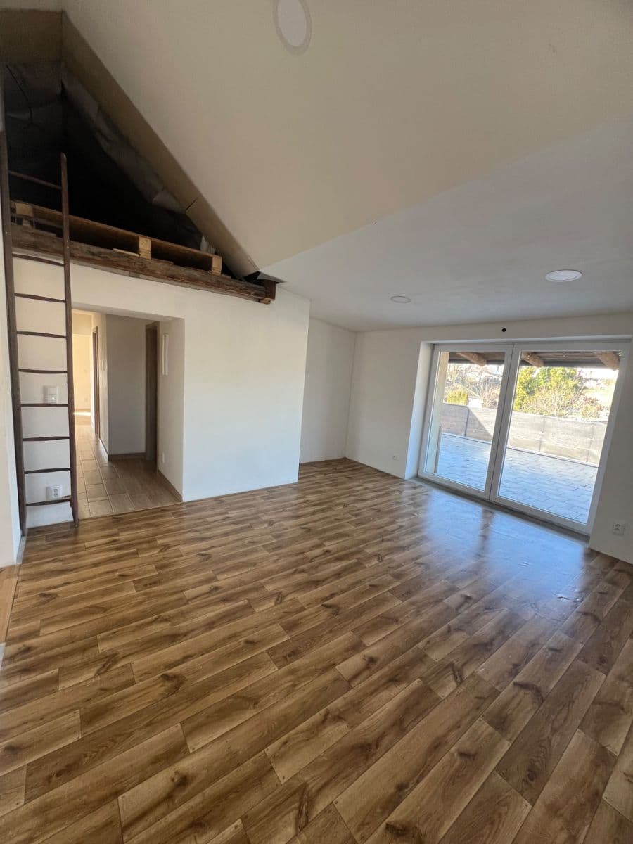 Pronájem bytu 4+kk 125 m², Na Bečvě, Lipník nad Bečvou, Olomoucký kraj Pronájem bytu 4+kk 125 m², Na Bečvě, Lipník nad Bečvou, Olomoucký kraj