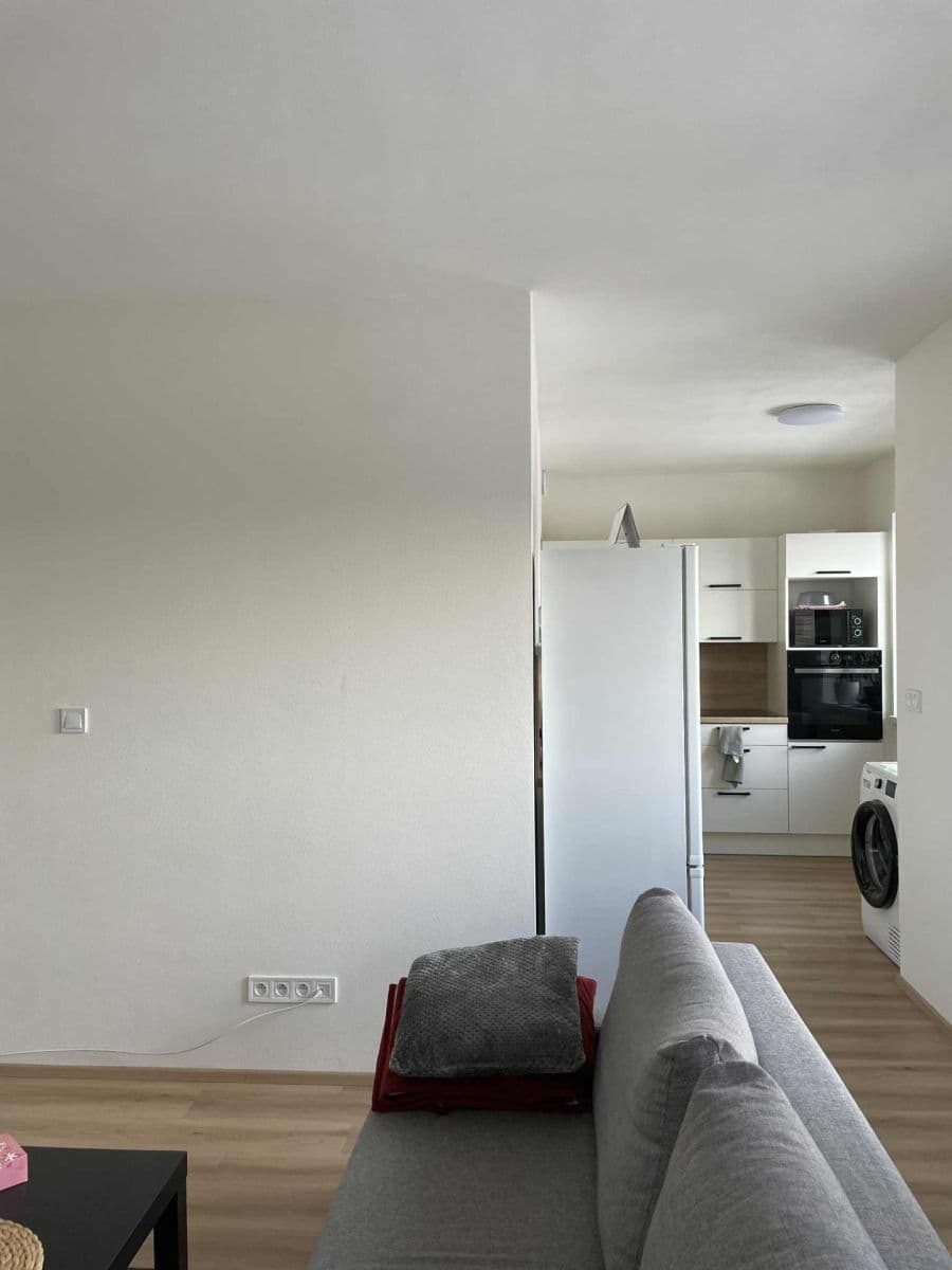 Pronájem bytu 1+kk 40 m², Plk. Loudy, Kutná Hora, Středočeský kraj Pronájem bytu 1+kk 40 m², Plk. Loudy, Kutná Hora, Středočeský kraj