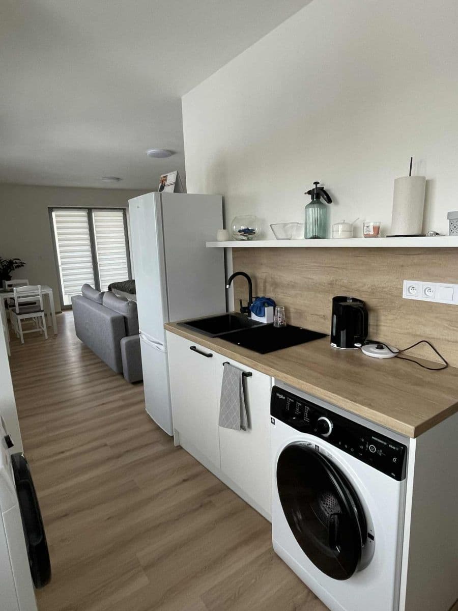 Pronájem bytu 1+kk 40 m², Plk. Loudy, Kutná Hora, Středočeský kraj Pronájem bytu 1+kk 40 m², Plk. Loudy, Kutná Hora, Středočeský kraj