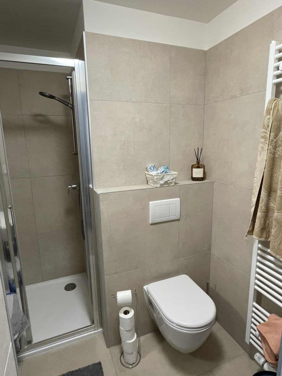 Pronájem bytu 1+kk 40 m², Plk. Loudy, Kutná Hora, Středočeský kraj Pronájem bytu 1+kk 40 m², Plk. Loudy, Kutná Hora, Středočeský kraj