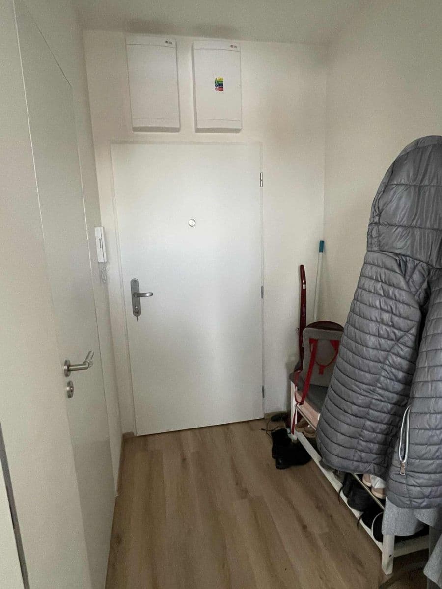 Pronájem bytu 1+kk 40 m², Plk. Loudy, Kutná Hora, Středočeský kraj Pronájem bytu 1+kk 40 m², Plk. Loudy, Kutná Hora, Středočeský kraj