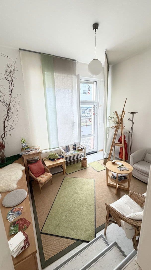 Pronájem kanceláře 70 m², Eschersheimer Landstraße 502, Frankfurt am Main, Hessen Pronájem kanceláře 70 m², Eschersheimer Landstraße 502, Frankfurt am Main, Hessen