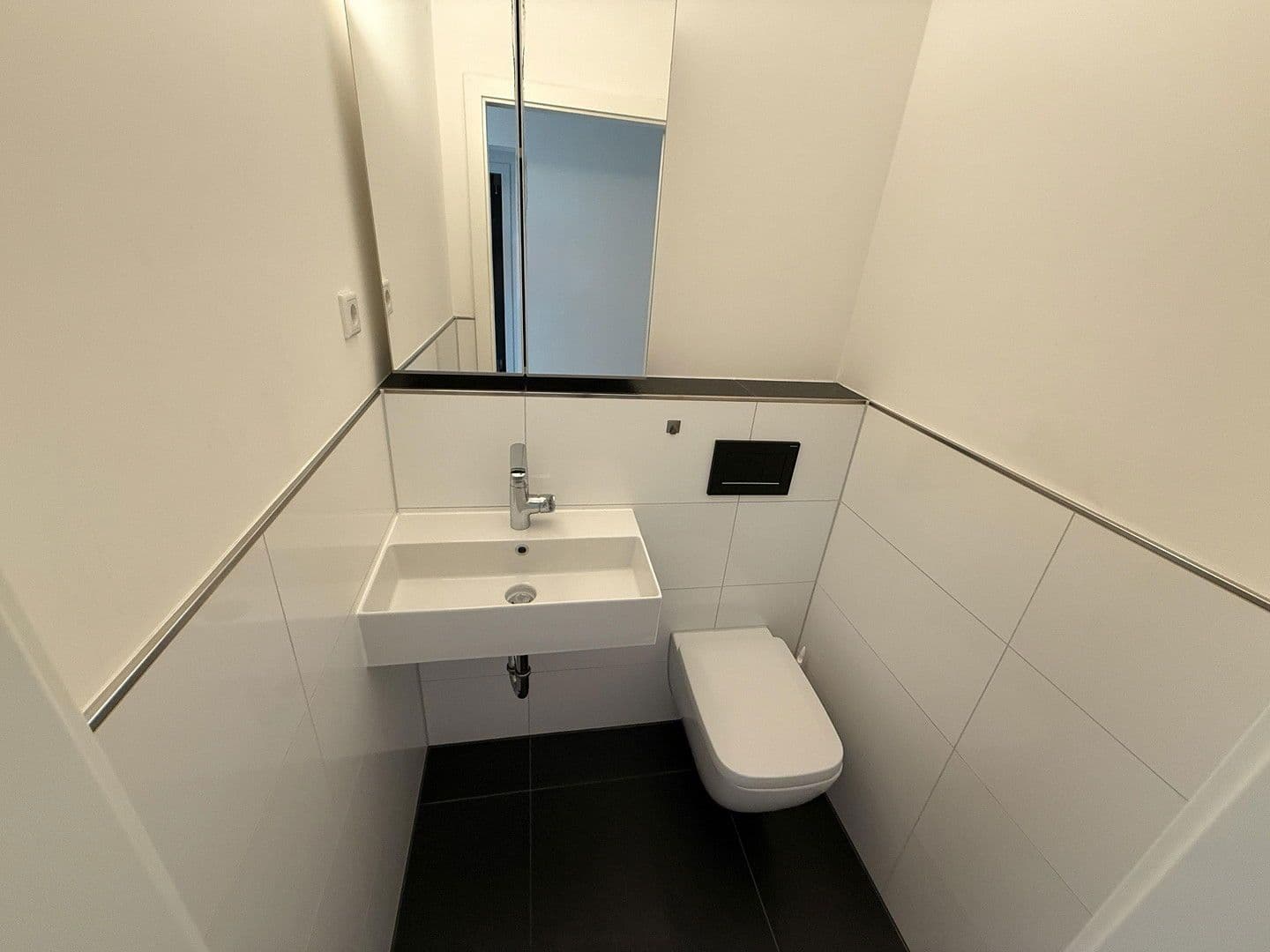 Pronájem bytu 3+1 86 m², Plievierpark 12, München, Bavorsko Pronájem bytu 3+1 86 m², Plievierpark 12, München, Bavorsko