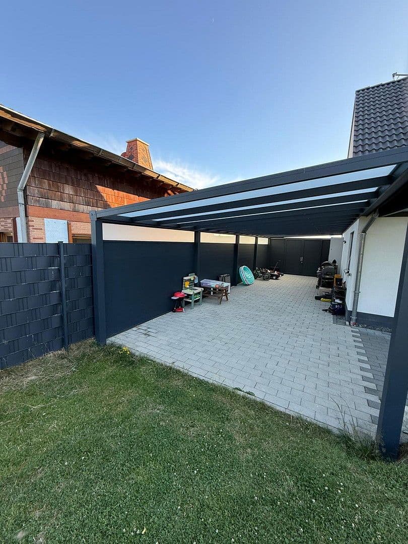 Prodej domu 130 m², pozemek 1.049 m², Windhagen, Porýní-Falc Prodej domu 130 m², pozemek 1.049 m², Windhagen, Porýní-Falc