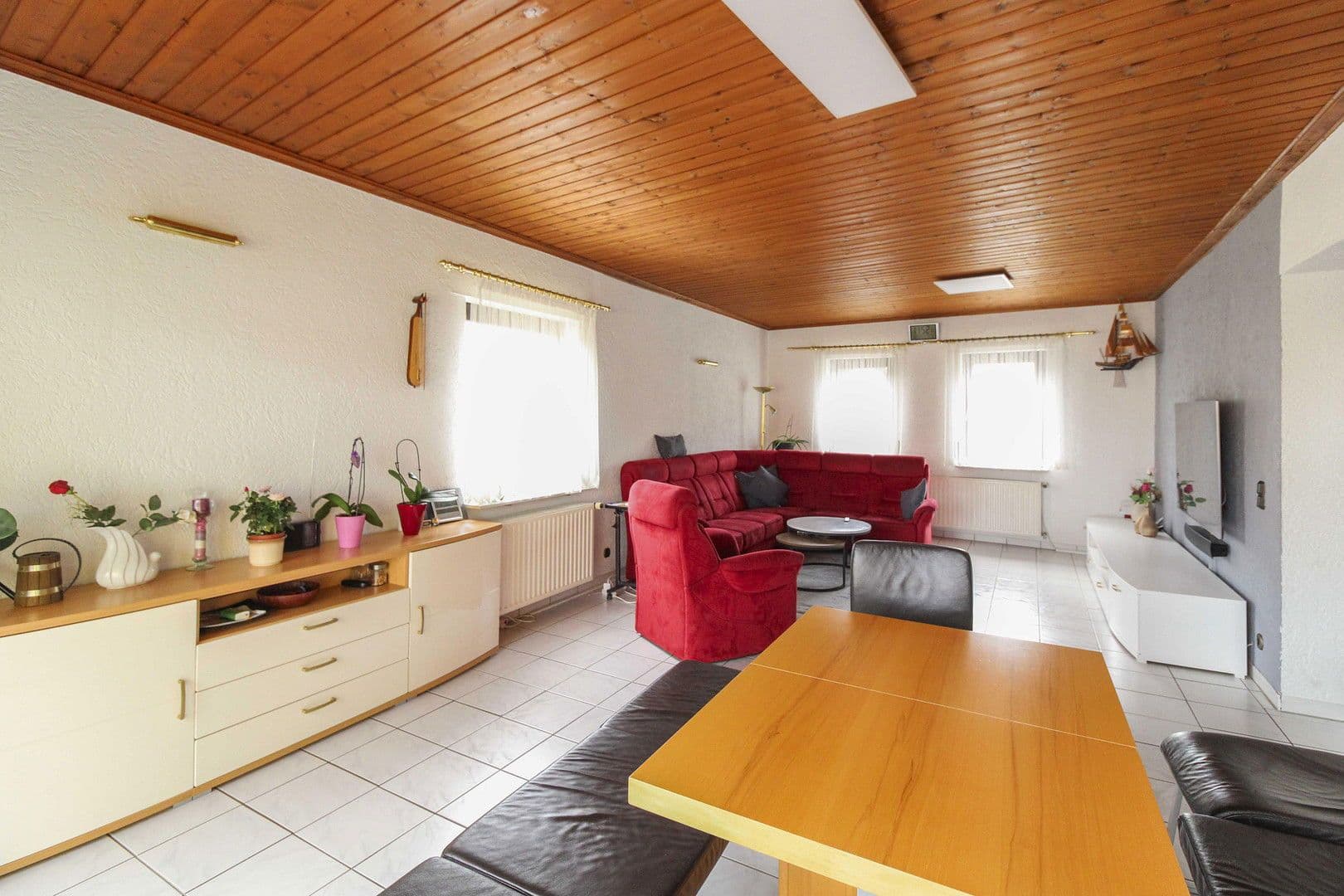 Prodej domu 180 m², pozemek 249 m², Leininger Straße 2, Frankenthal, Porýní-Falc Prodej domu 180 m², pozemek 249 m², Leininger Straße 2, Frankenthal, Porýní-Falc