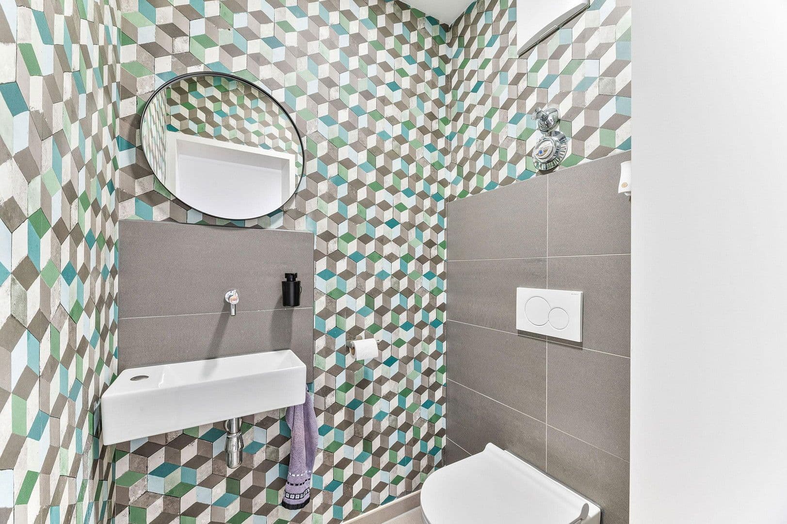 Prodej bytu 3+1 77 m², Stuttgart, Bádensko-Württembersko Prodej bytu 3+1 77 m², Stuttgart, Bádensko-Württembersko