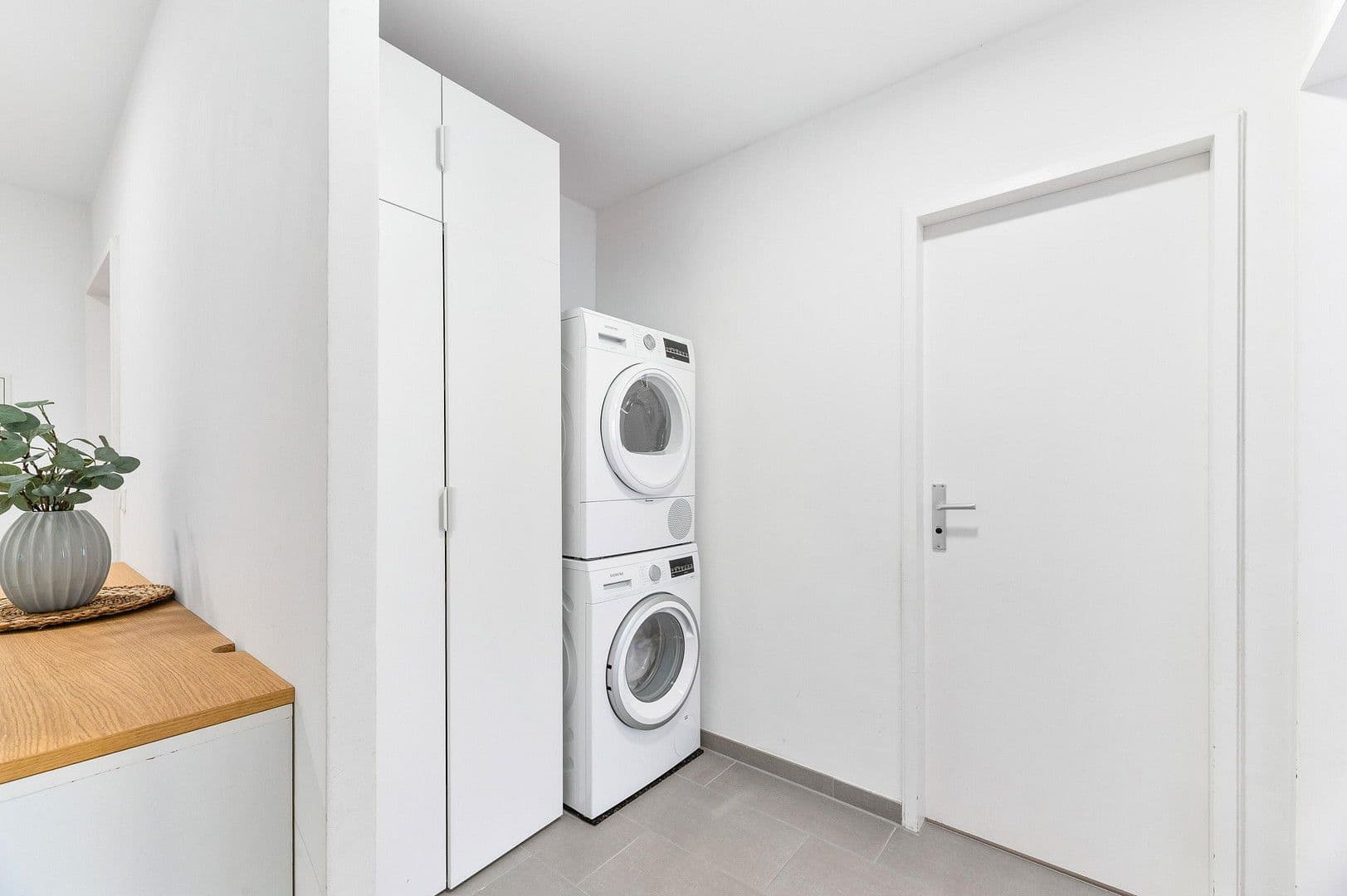 Prodej bytu 3+1 77 m², Stuttgart, Bádensko-Württembersko Prodej bytu 3+1 77 m², Stuttgart, Bádensko-Württembersko