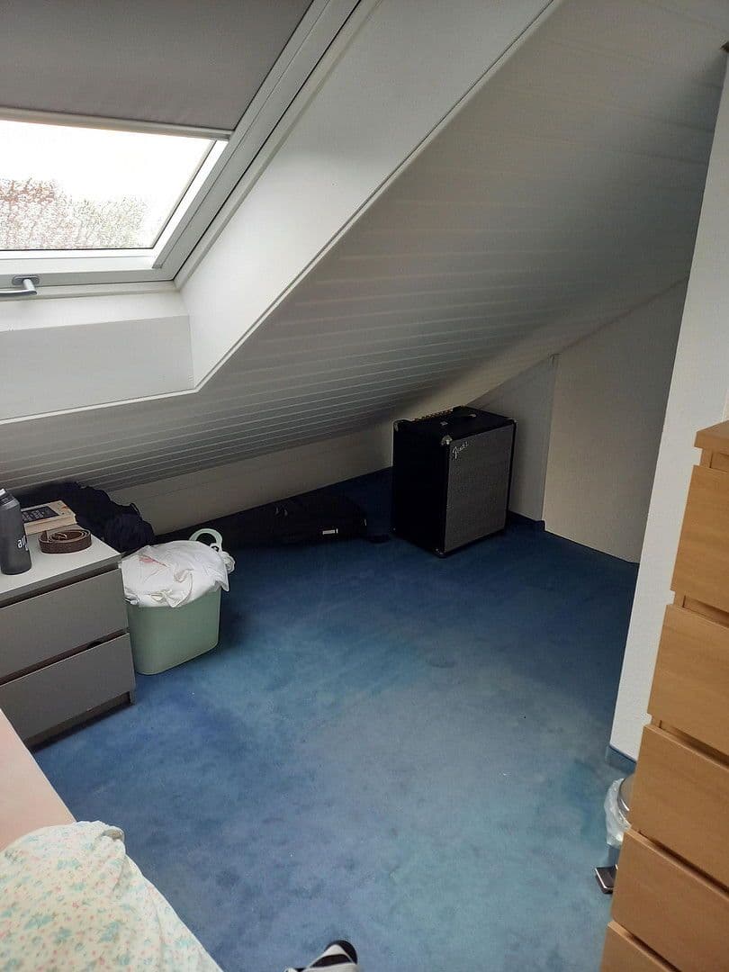 Pronájem bytu 1+1 30 m², Leonberg, Bádensko-Württembersko Pronájem bytu 1+1 30 m², Leonberg, Bádensko-Württembersko